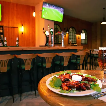 Apartment Modern In Caesar & Spa, Long