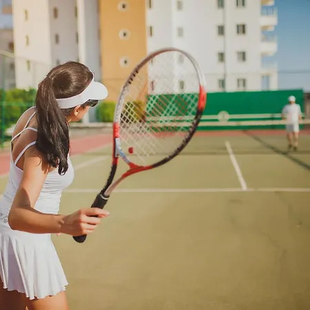 Modern In Caesar & Spa, Long * Perivolia tou Trikomou