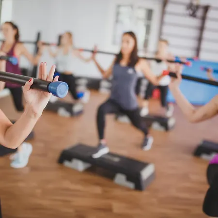 Modern In Caesar & Spa, Long * Perivolia tou Trikomou