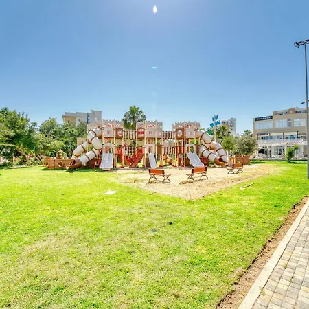 Modern In Caesar & Spa, Long Appartement *
