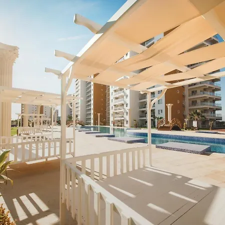 Apartamento Modern In Caesar & Spa, Long Perivolia tou Trikomou