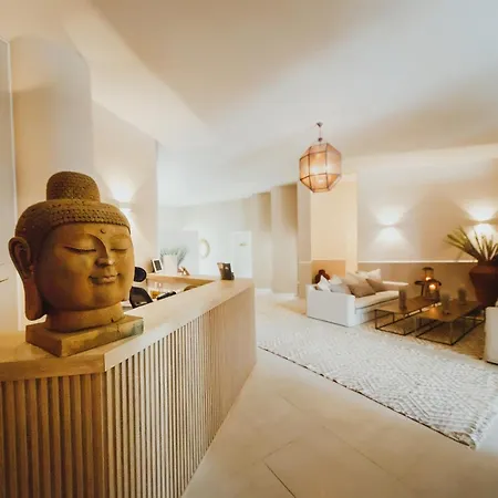 Modern In Caesar & Spa, Long *